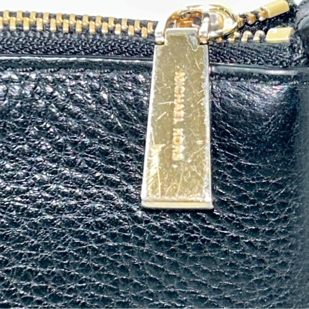 MICHAEL KORS RILEY LEATHER FLAT CROSSBODY‎ WOMEN'S BLACK BAG PURSE